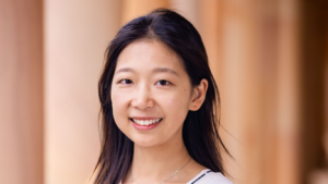 Potrait Photo of Suri Li.